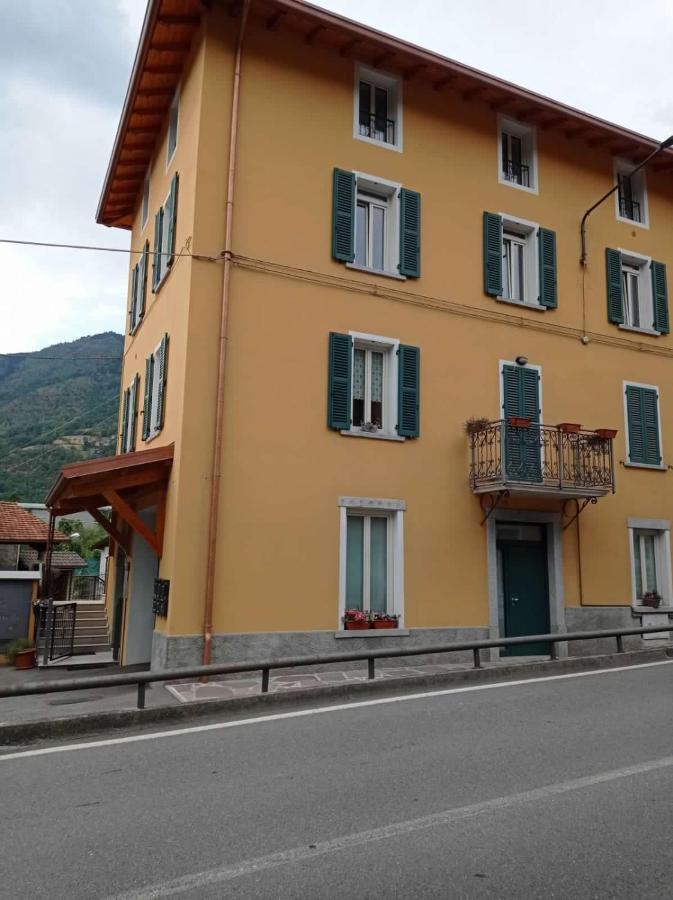 La Maison Di Gabriella E Alfredo Edolo Exteriér fotografie